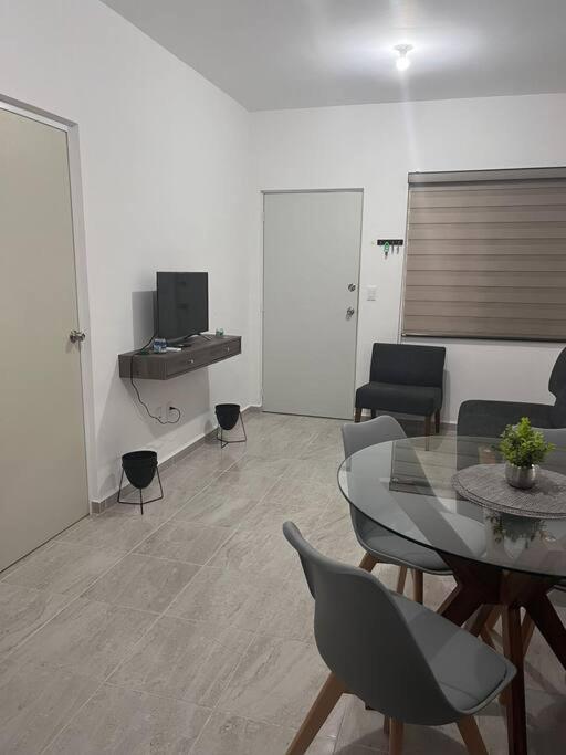 Hermoso Departamento En Плая дел Кармен Екстериор снимка